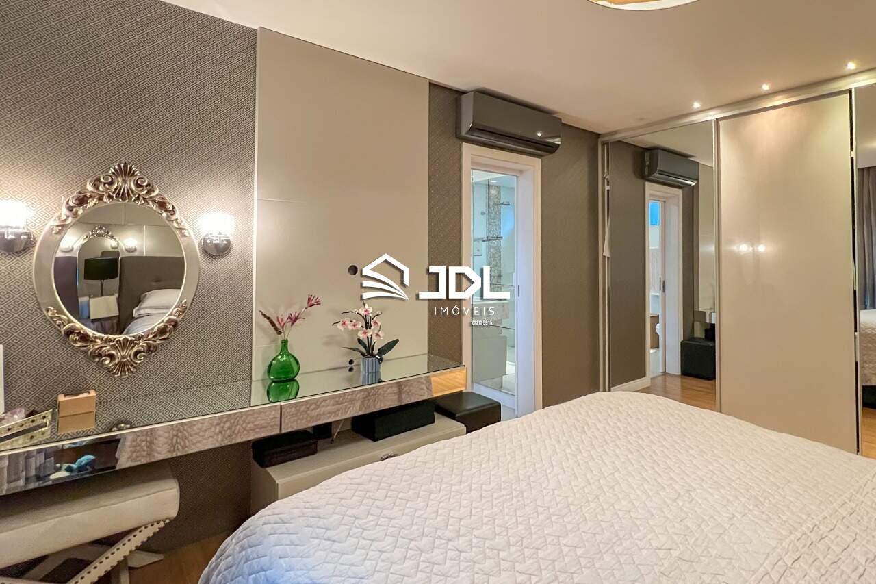 Apartamento à venda no bairro Victor Konder: 