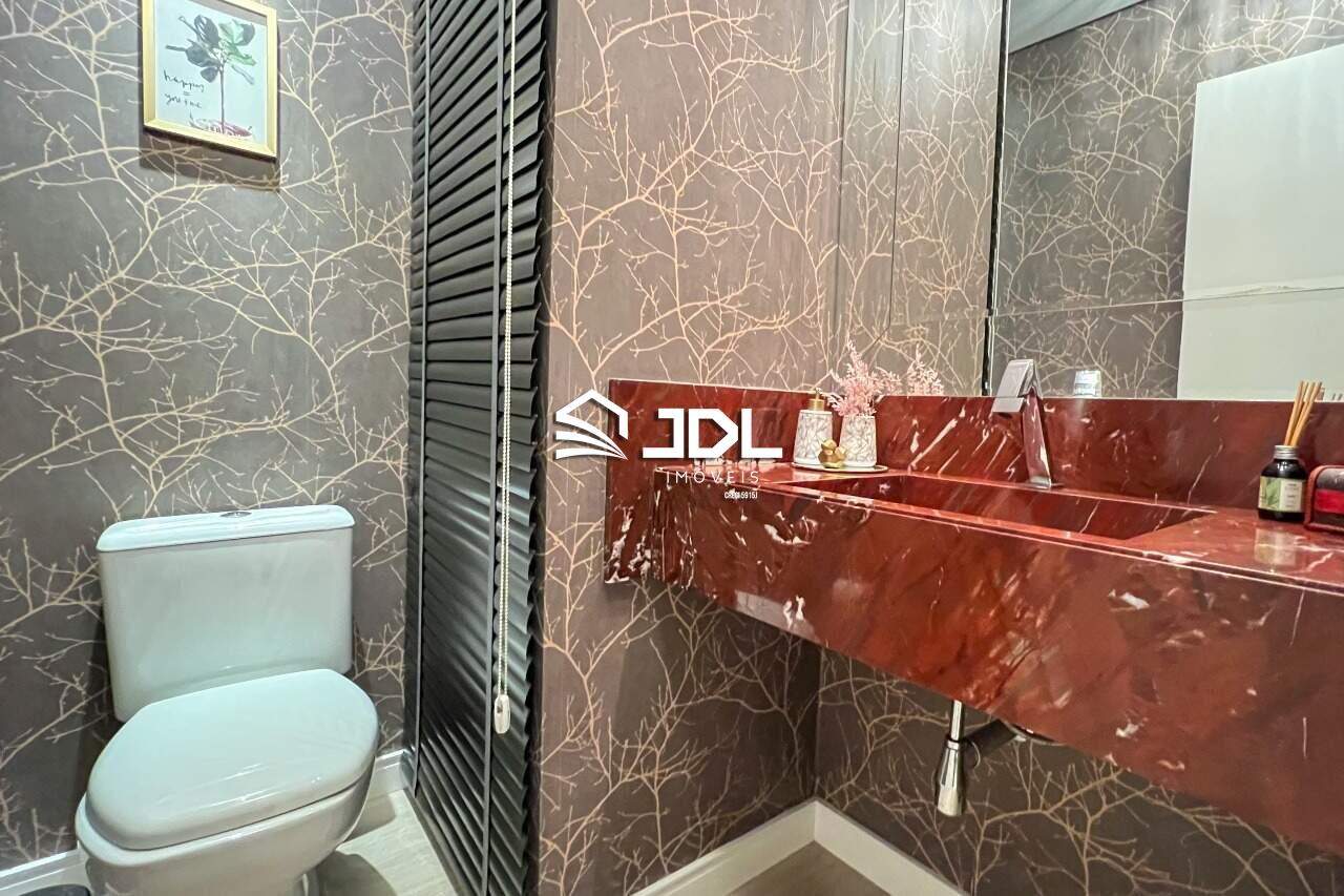 Apartamento à venda no bairro Victor Konder: 