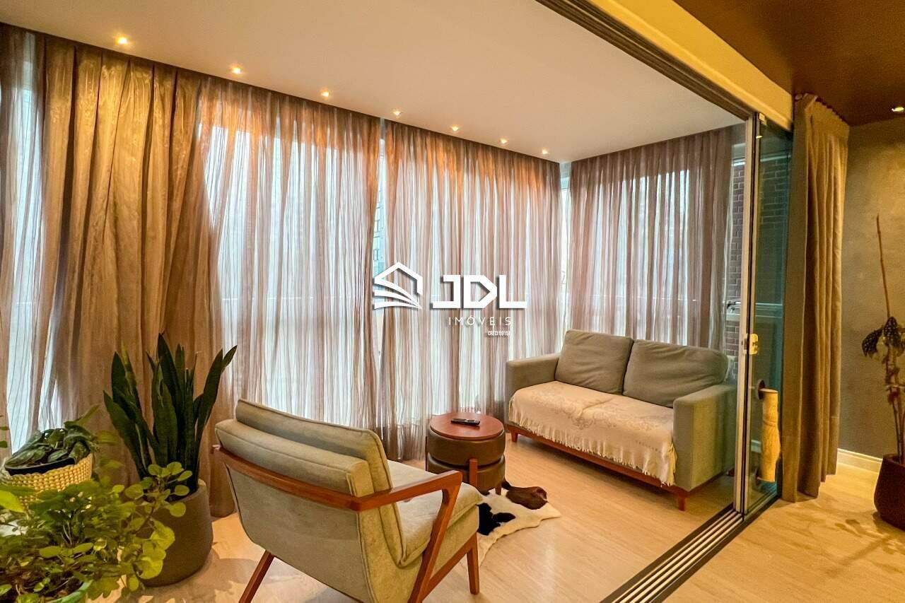 Apartamento à venda no bairro Victor Konder: