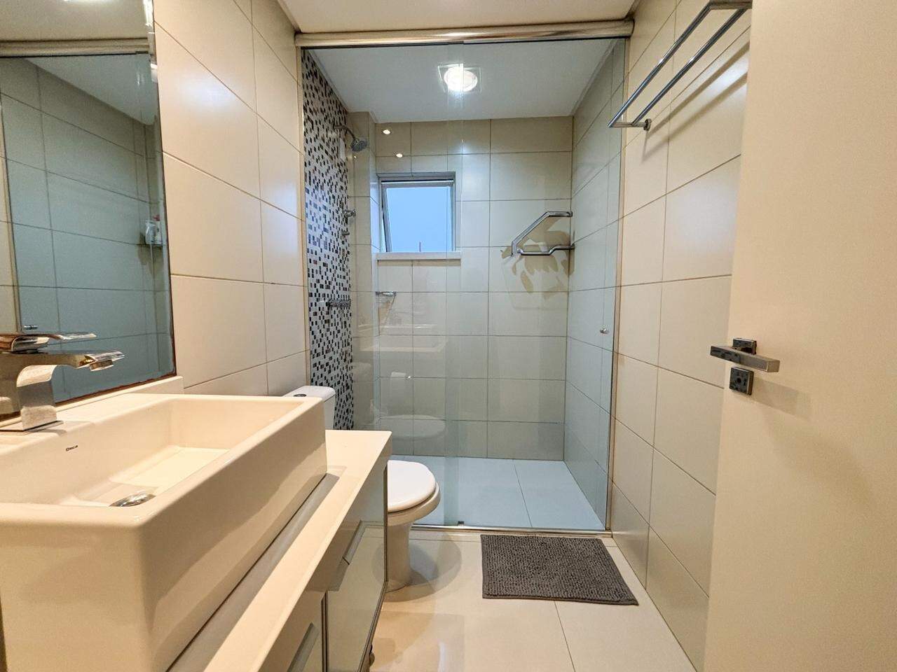 Apartamento à venda no bairro Escola Agrícola: 