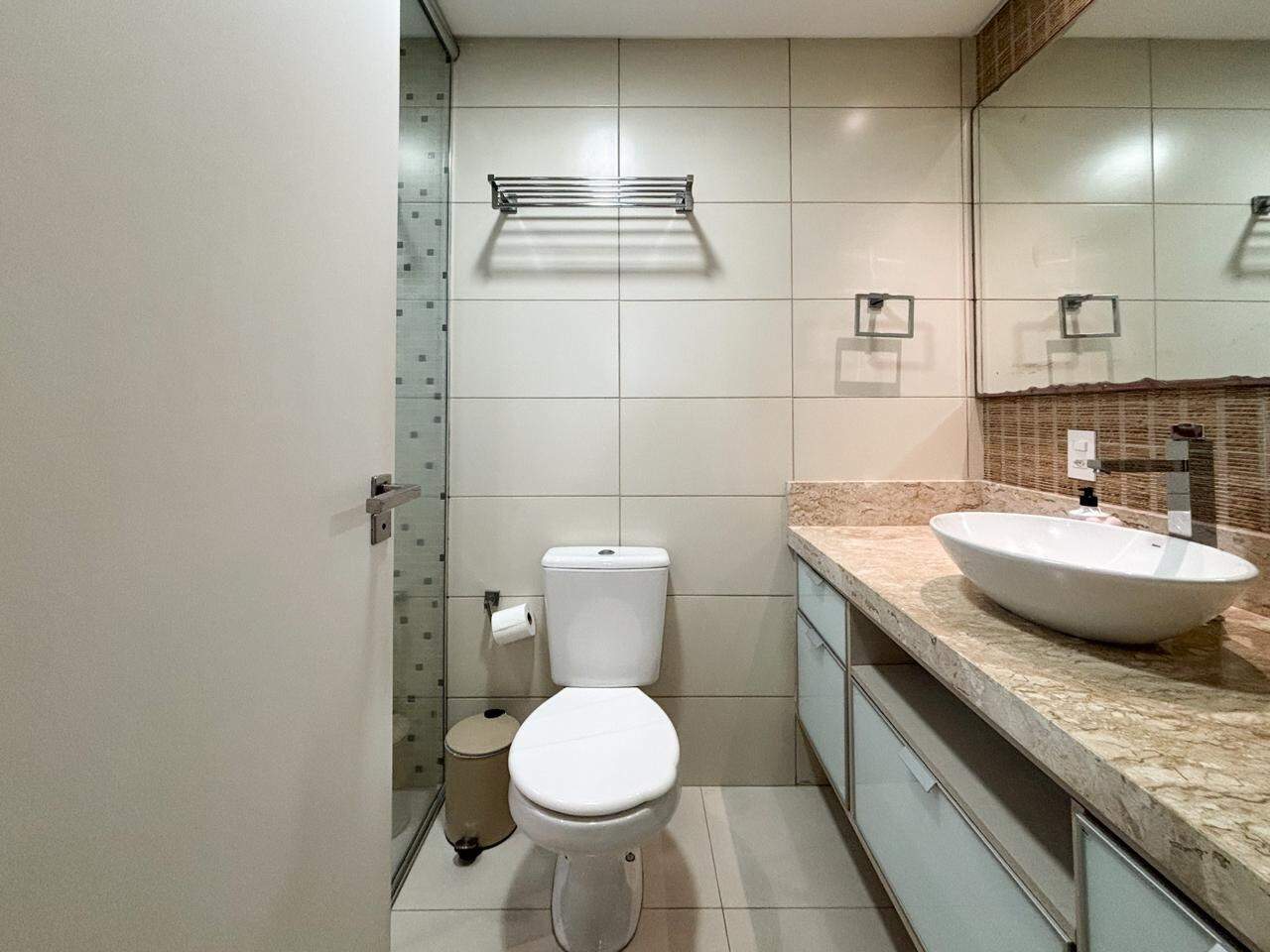 Apartamento à venda no bairro Escola Agrícola: 