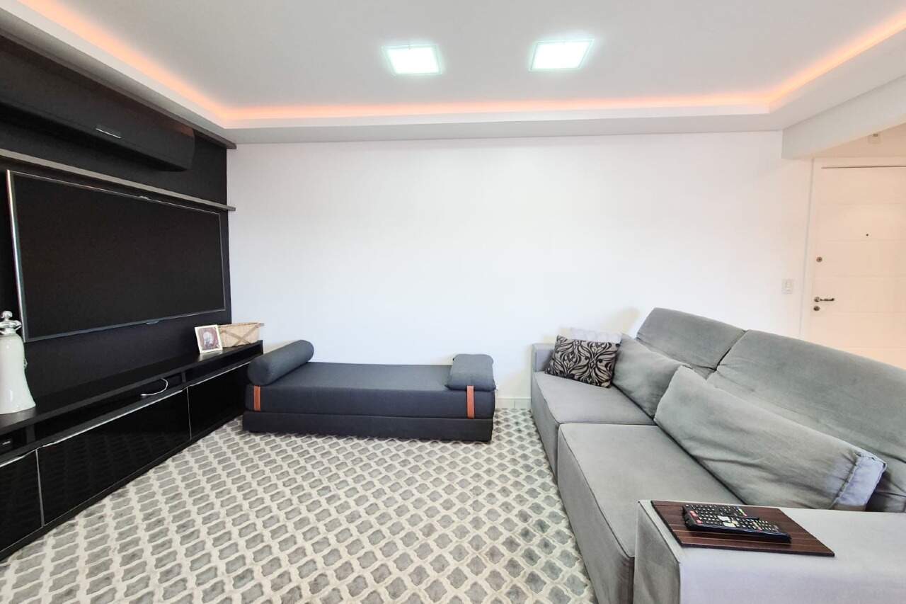 Apartamento à venda no bairro Vila Nova: 