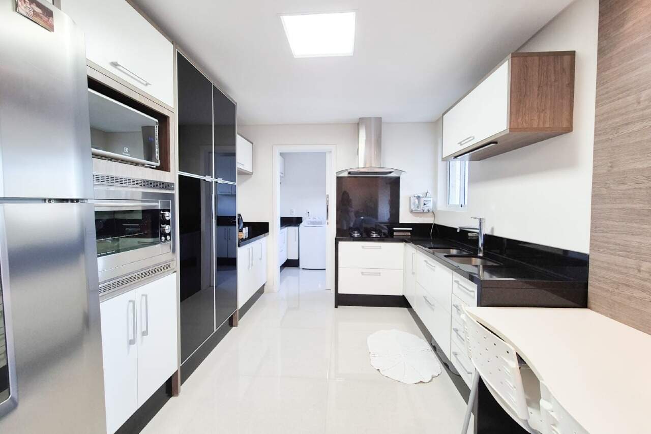 Apartamento à venda no bairro Vila Nova: 