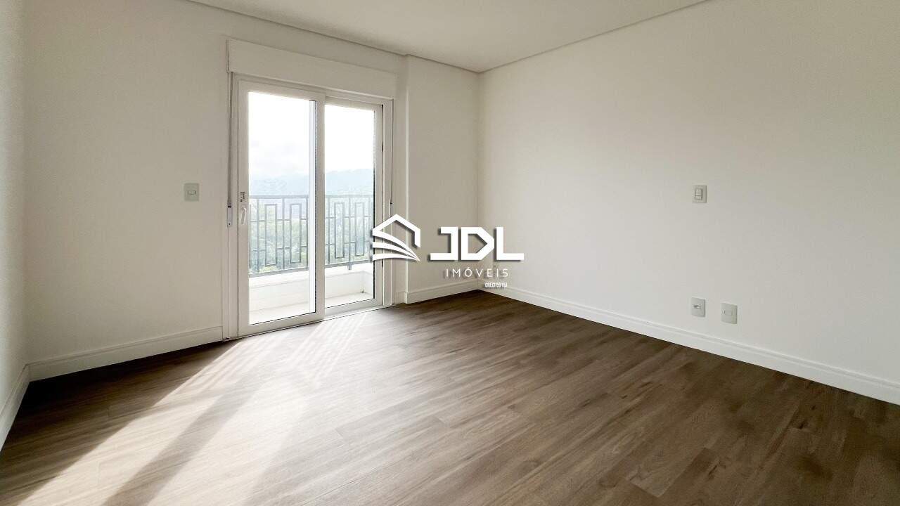 Apartamento à venda no bairro Itoupava Central: 