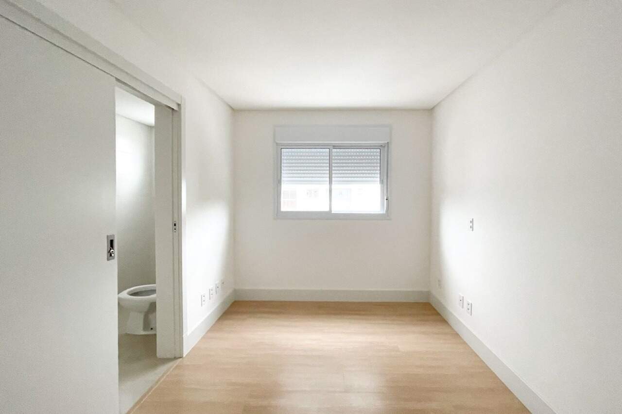 Apartamento à venda no bairro Vila Nova: 