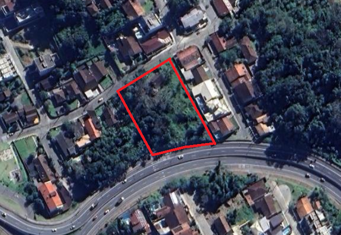 Terreno à venda no bairro Velha: 