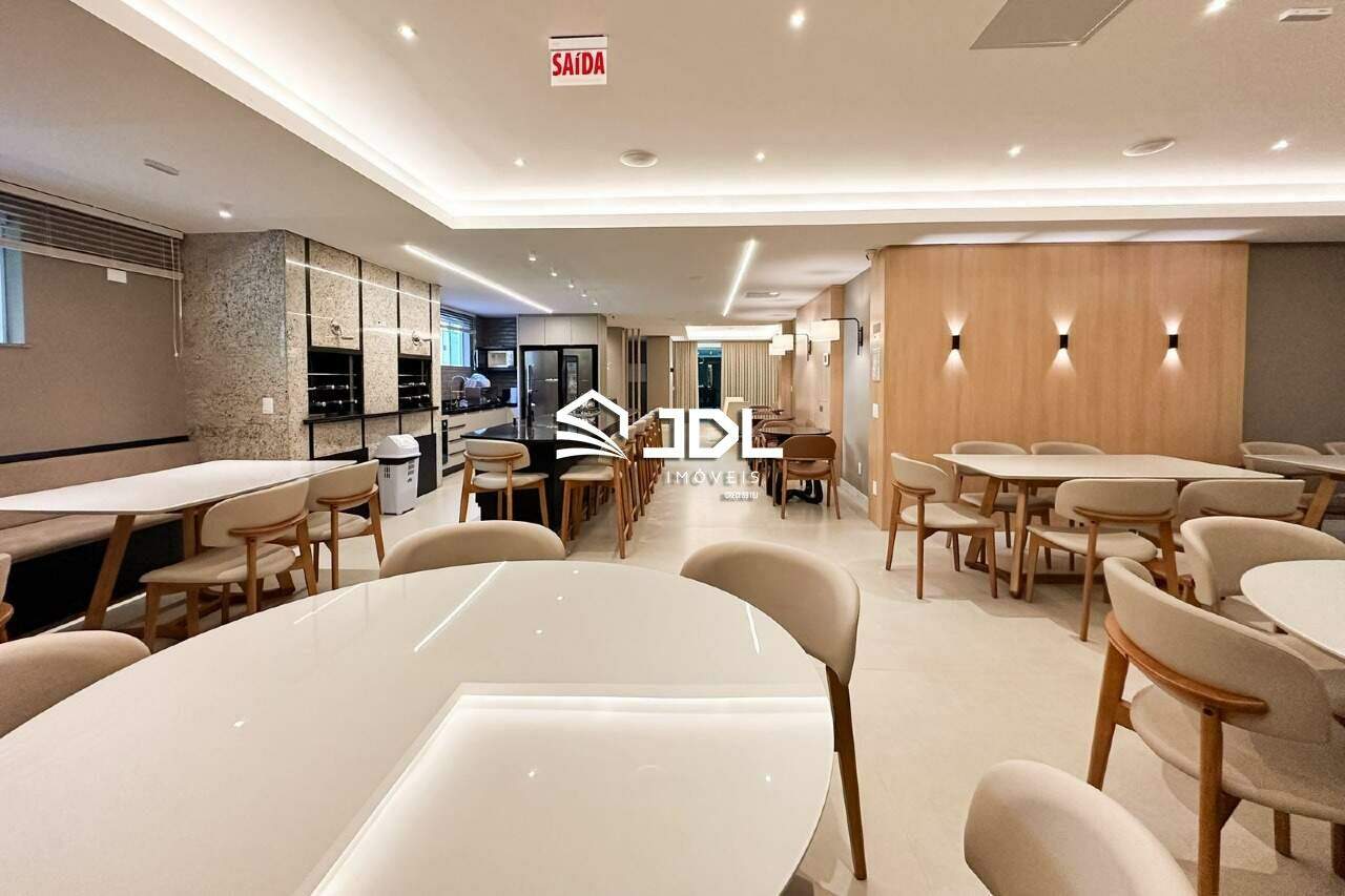 Apartamento à venda no bairro Victor Konder: 