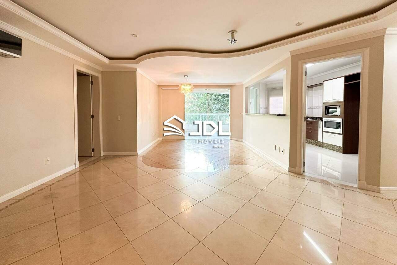 Apartamento à venda no bairro Victor Konder: 