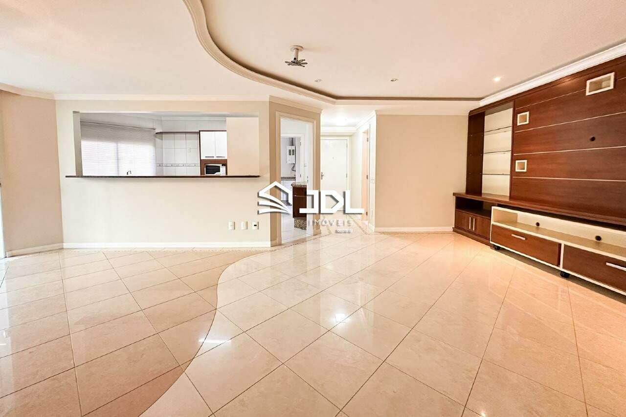 Apartamento à venda no bairro Victor Konder: 