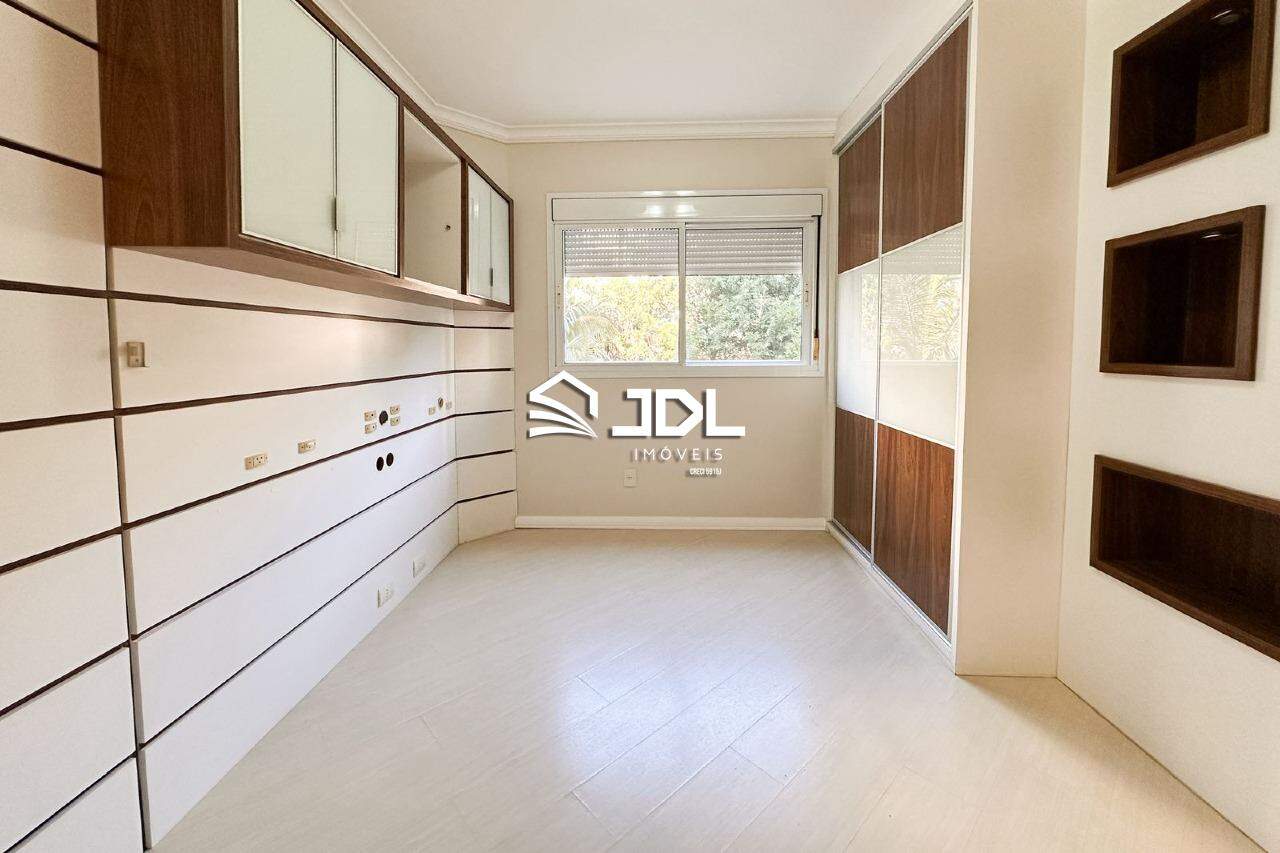 Apartamento à venda no bairro Victor Konder: 
