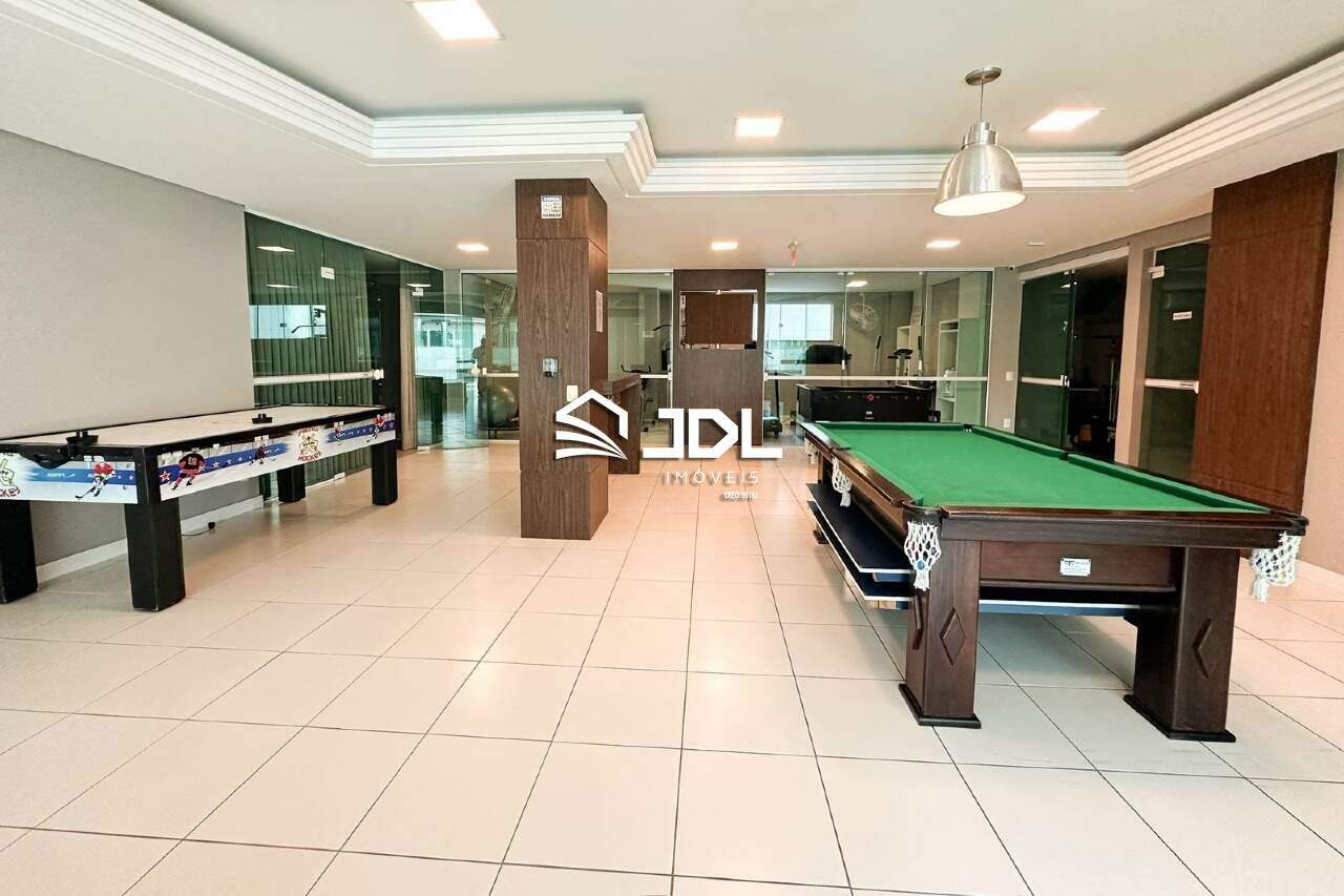 Apartamento à venda no bairro Victor Konder: 