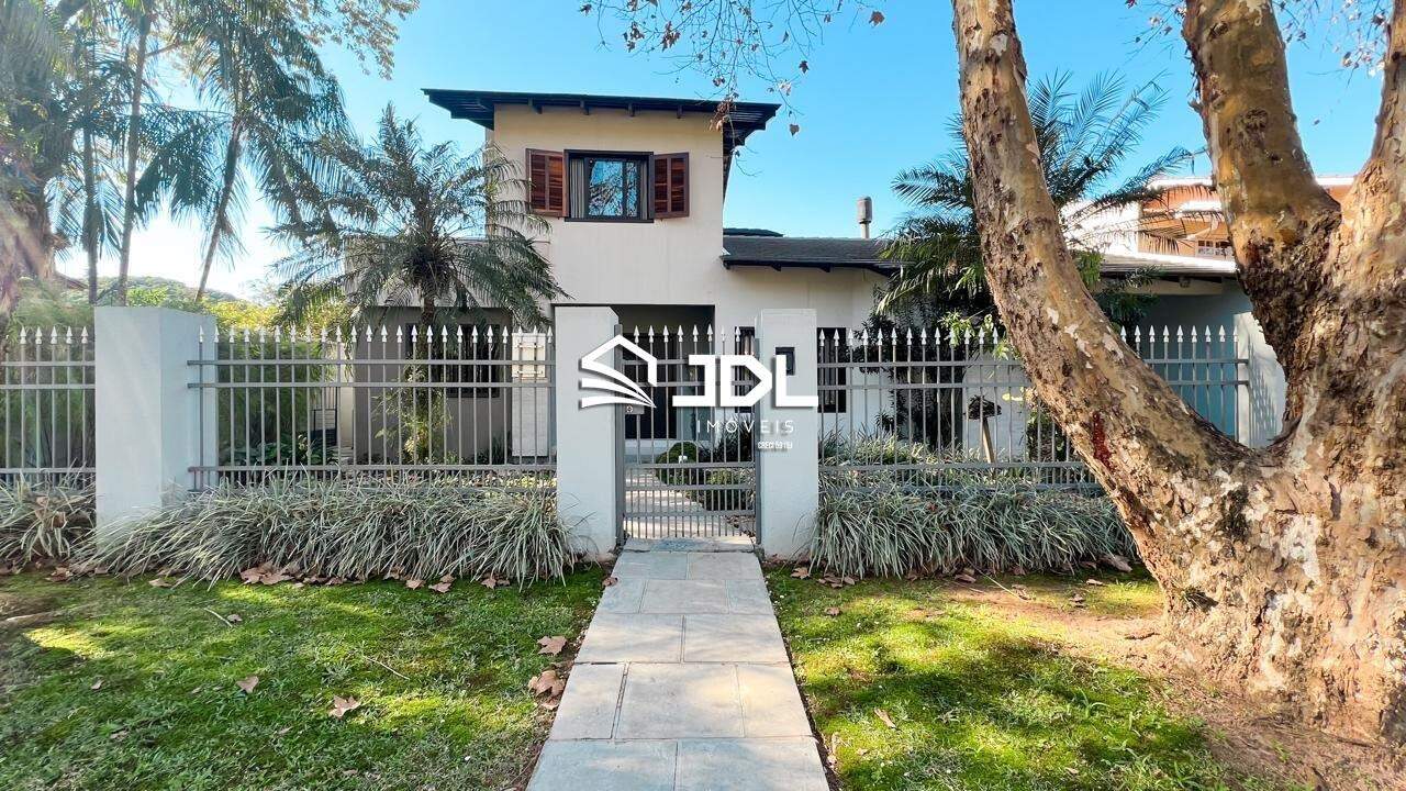 Casa à venda no bairro Vorstadt: 