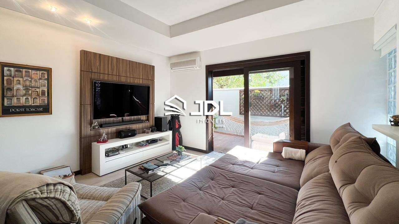 Casa à venda no bairro Vorstadt: 