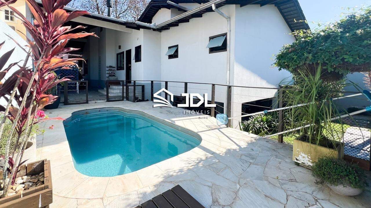 Casa à venda no bairro Vorstadt: 