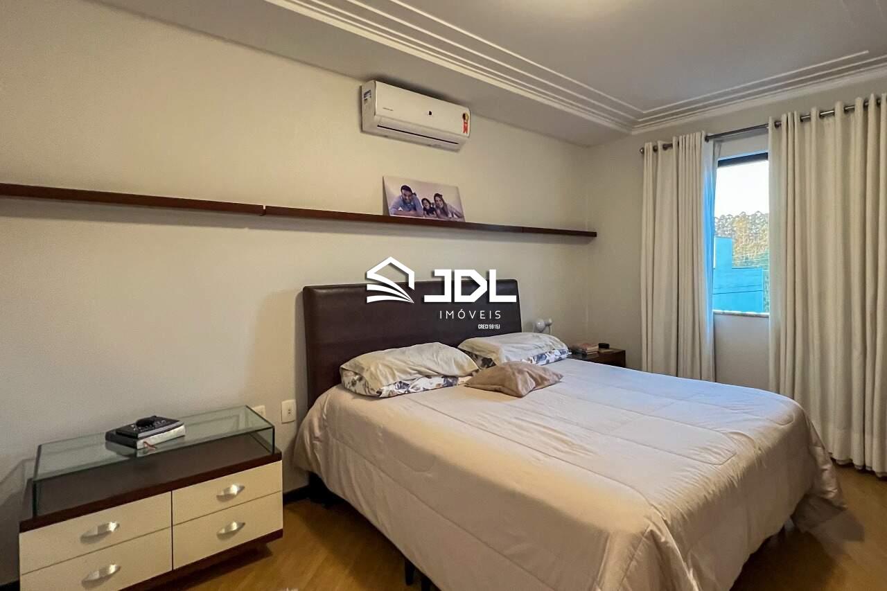 Casa à venda no bairro Tribess: 