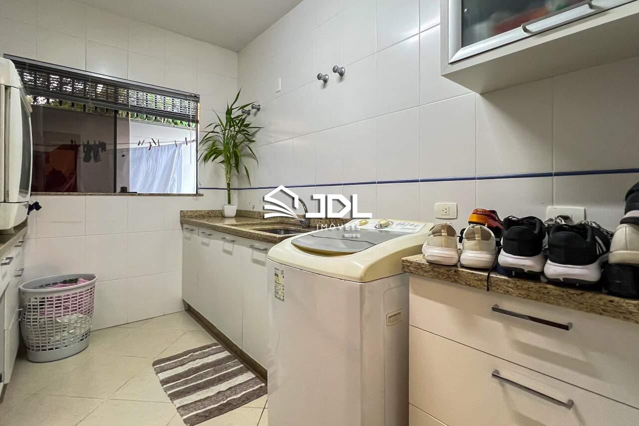 Casa à venda no bairro Tribess: 