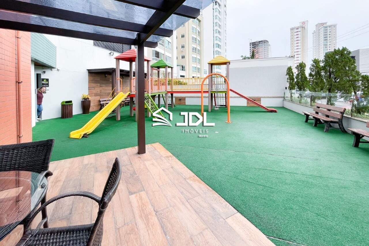 Apartamento à venda no bairro Velha: 