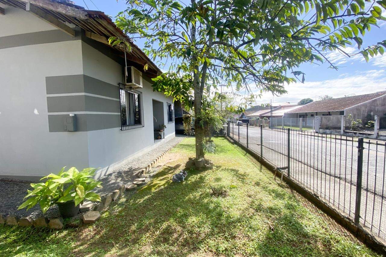 Casa à venda no bairro Passo Manso: 