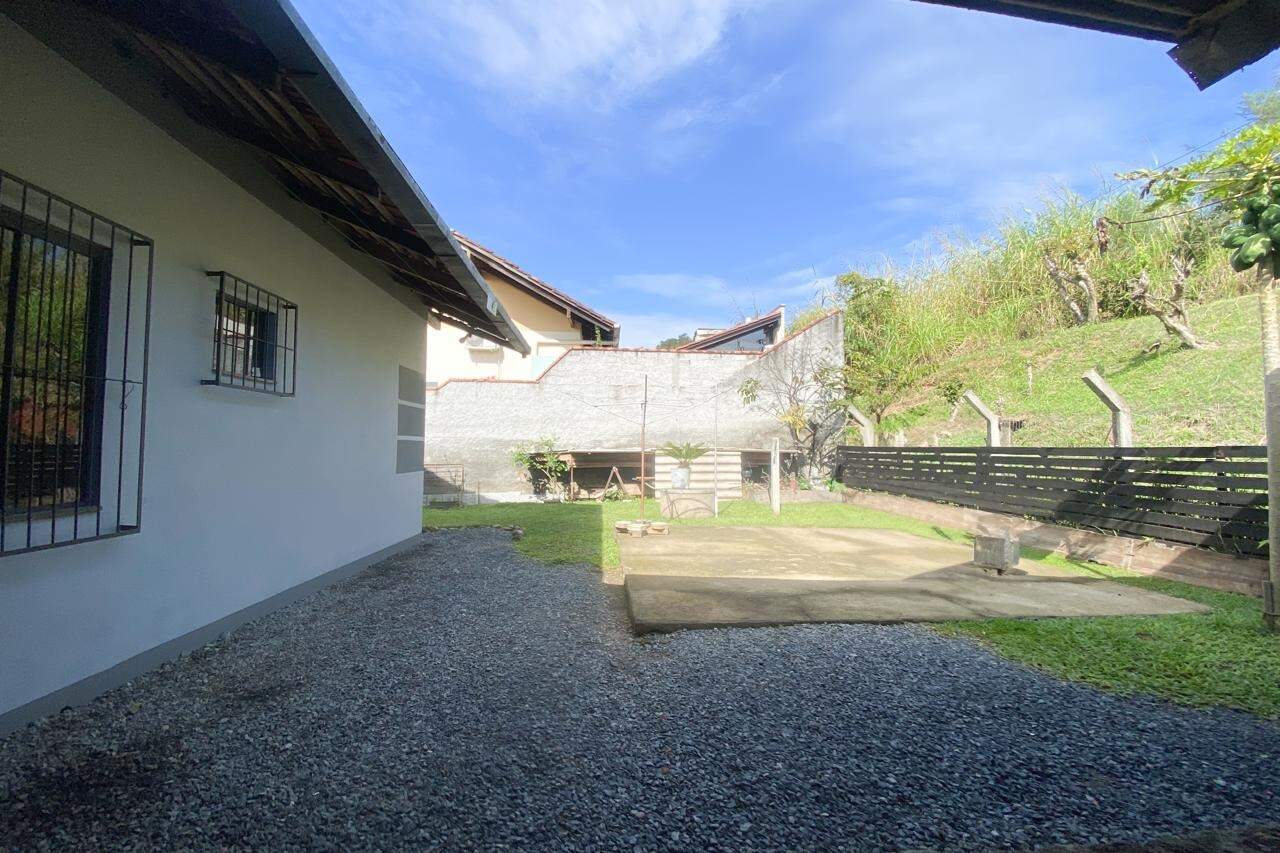 Casa à venda no bairro Passo Manso: 