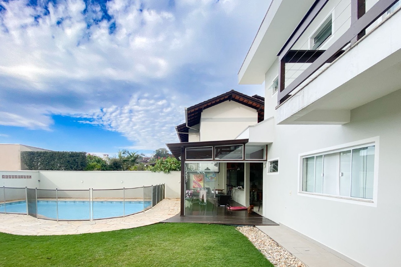 Casa à venda no bairro Passo Manso: 