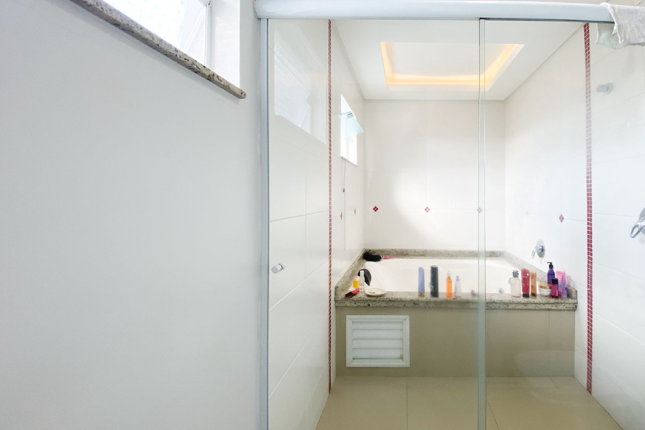 Casa à venda no bairro Passo Manso: 