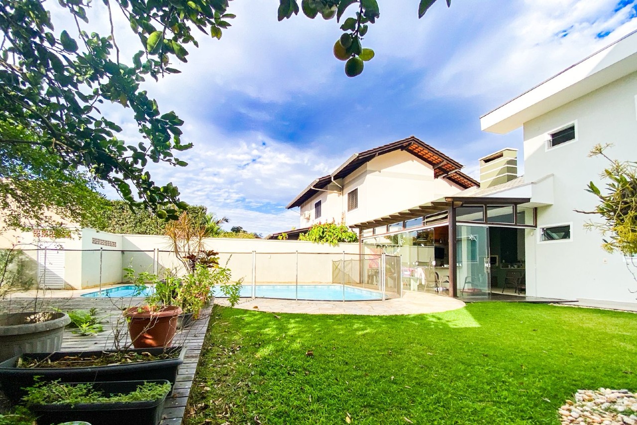 Casa à venda no bairro Passo Manso: 