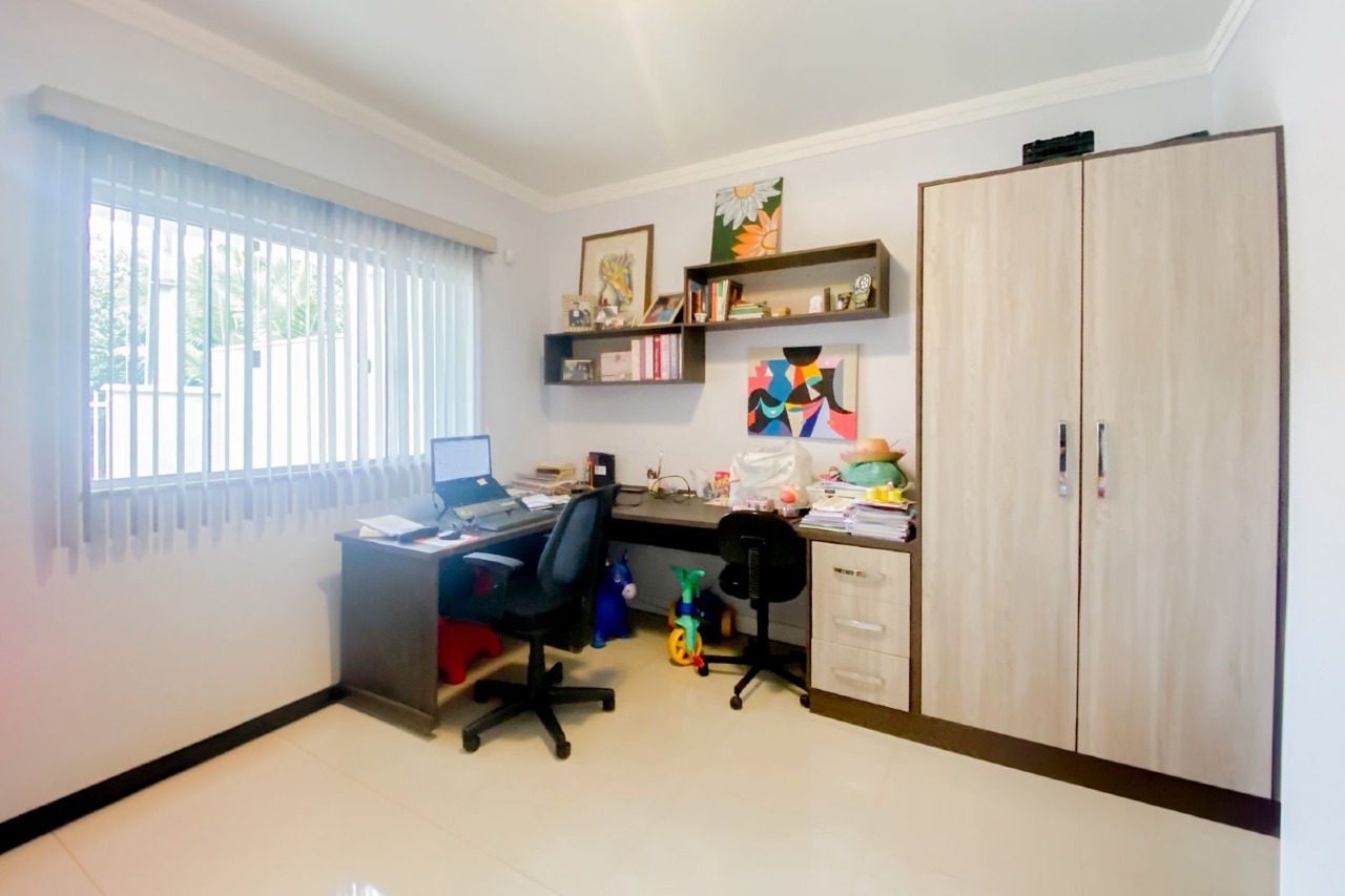 Casa à venda no bairro Passo Manso: 