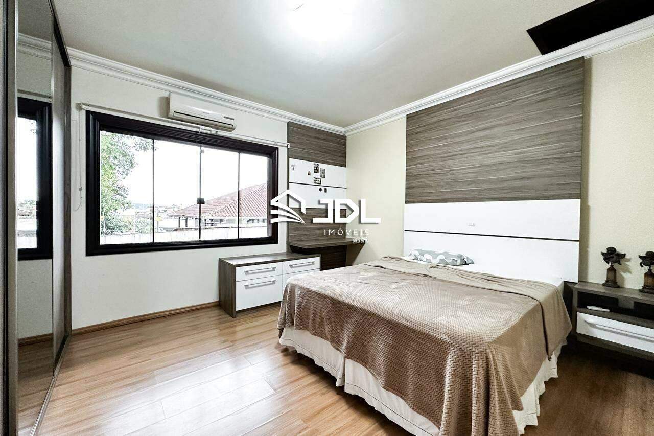 Casa à venda no bairro Fortaleza: 