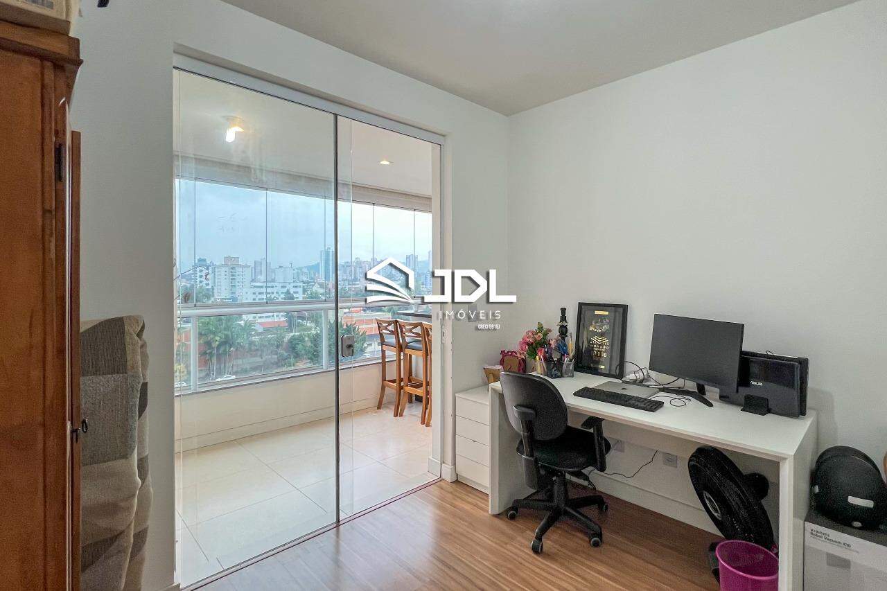 Apartamento à venda no bairro Itoupava Seca: 