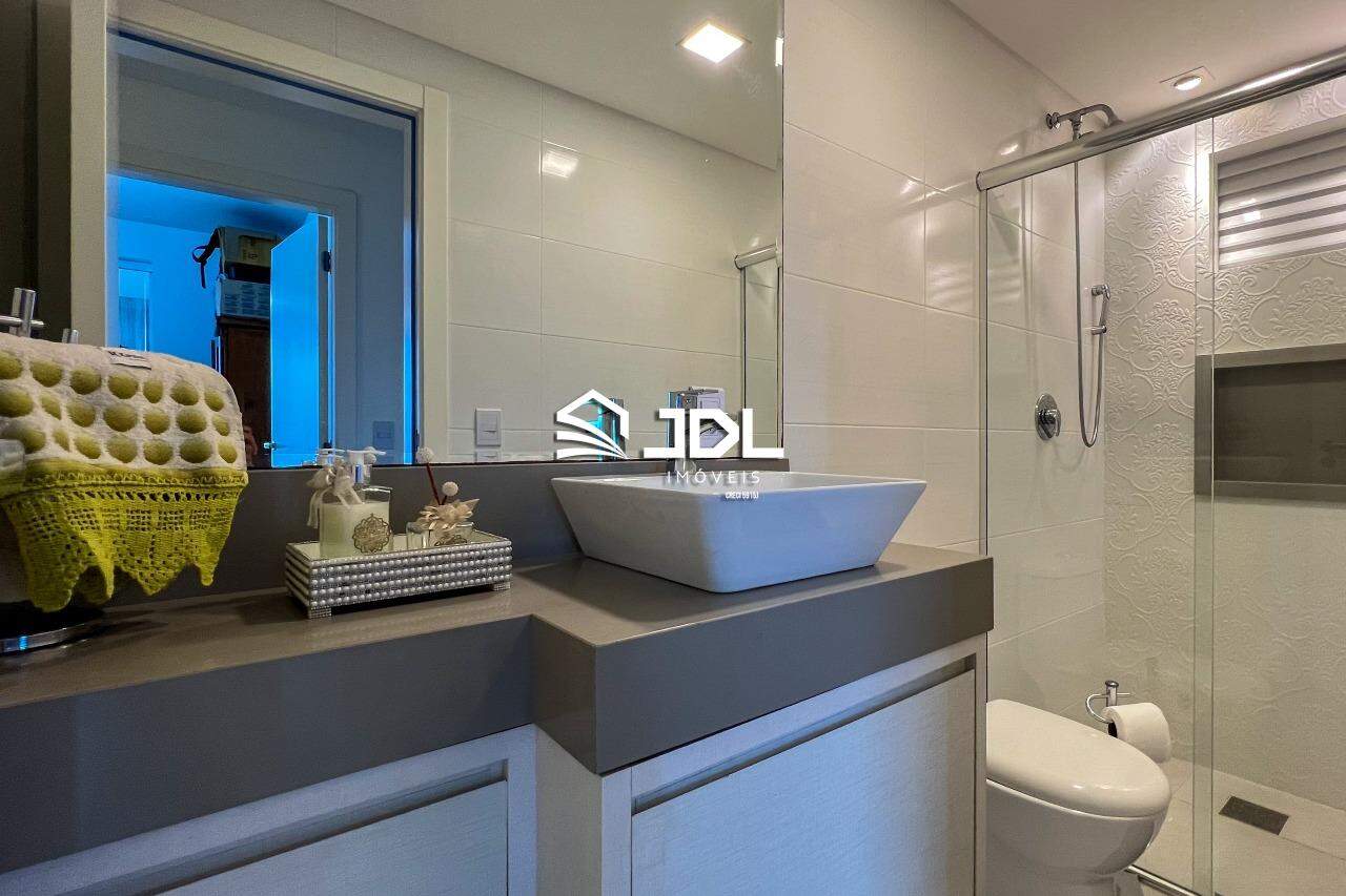 Apartamento à venda no bairro Itoupava Seca: 