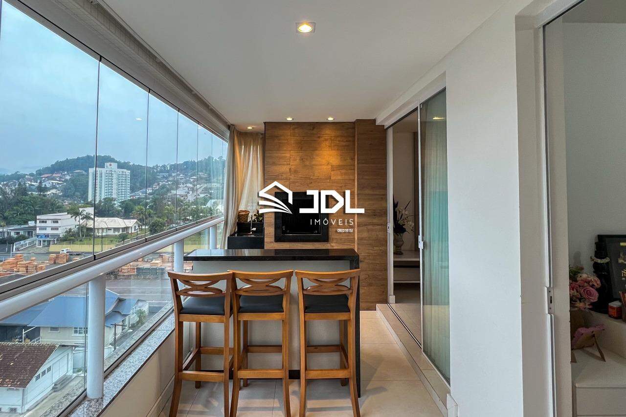 Apartamento à venda no bairro Itoupava Seca: