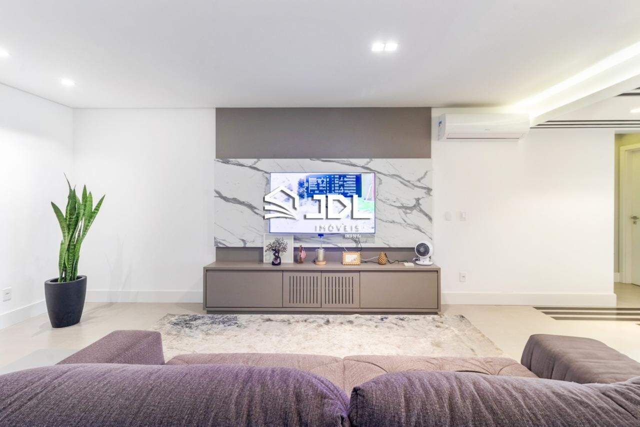 Apartamento à venda no bairro Vila Nova: 