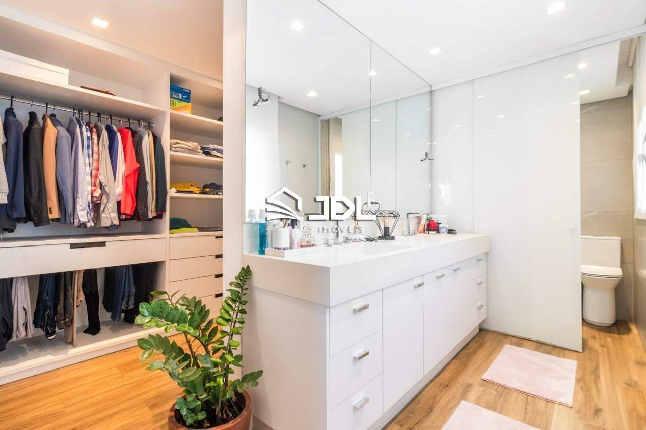 Apartamento à venda no bairro Vila Nova: 