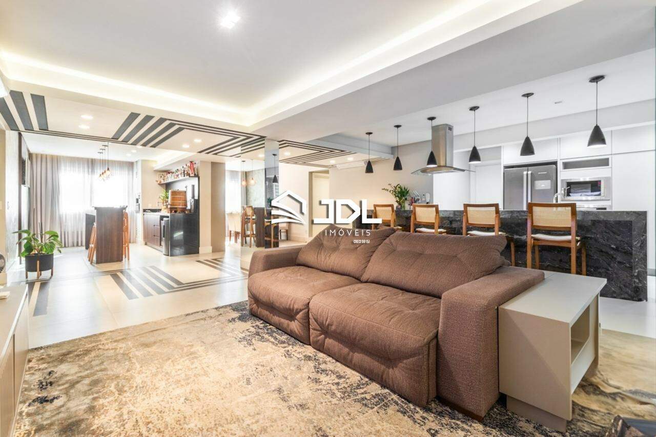 Apartamento à venda no bairro Vila Nova: 