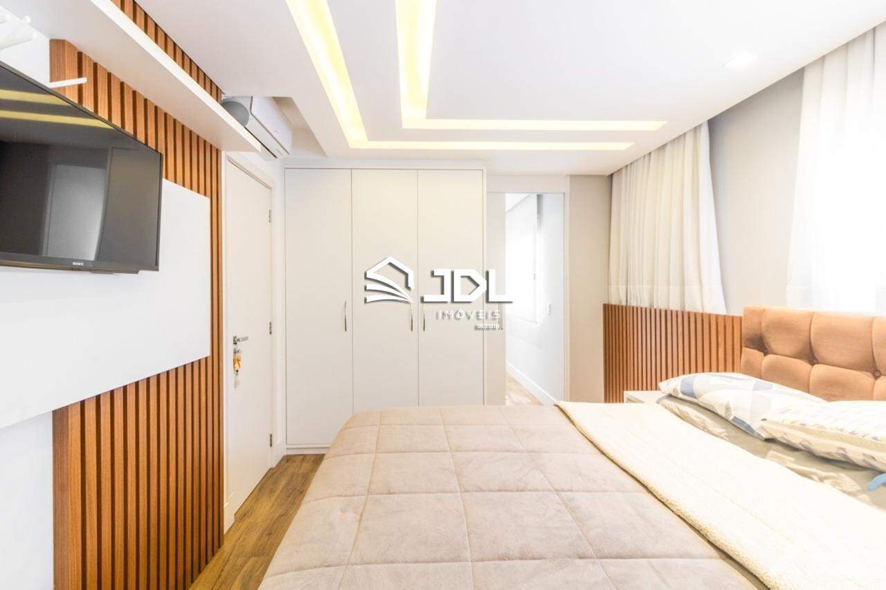 Apartamento à venda no bairro Vila Nova: 