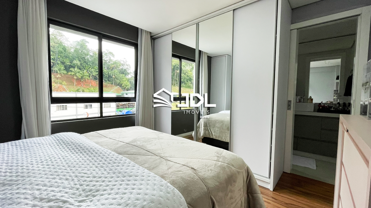 Apartamento à venda no bairro Escola Agrícola: 