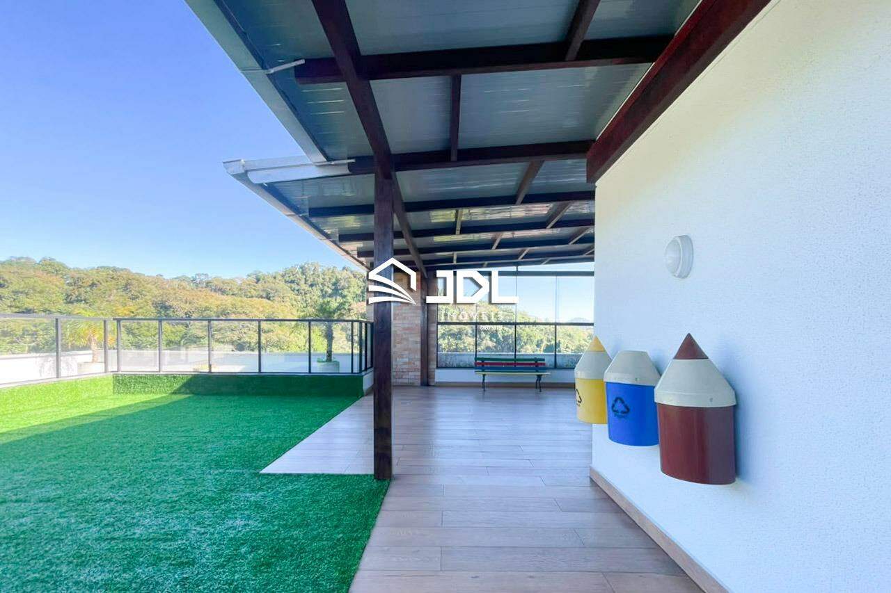 Apartamento à venda no bairro Escola Agrícola: 