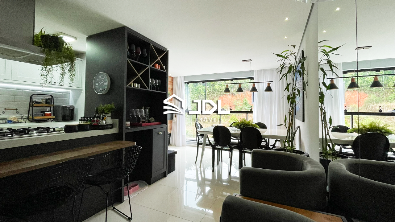 Apartamento à venda no bairro Escola Agrícola: 