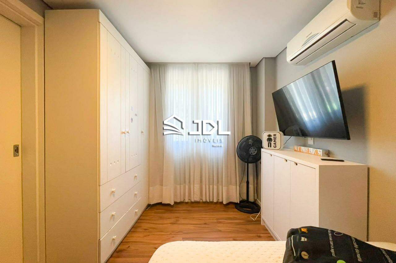 Apartamento à venda no bairro Escola Agrícola: 