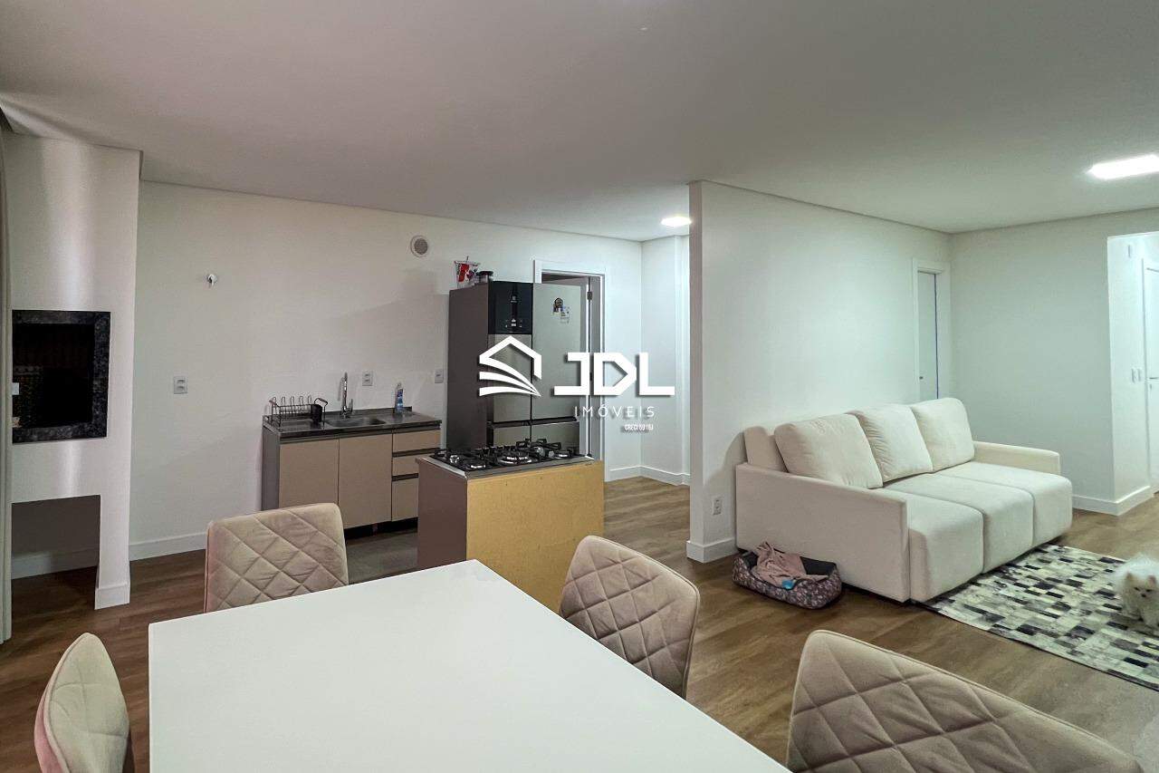 Apartamento à venda no bairro Velha: 