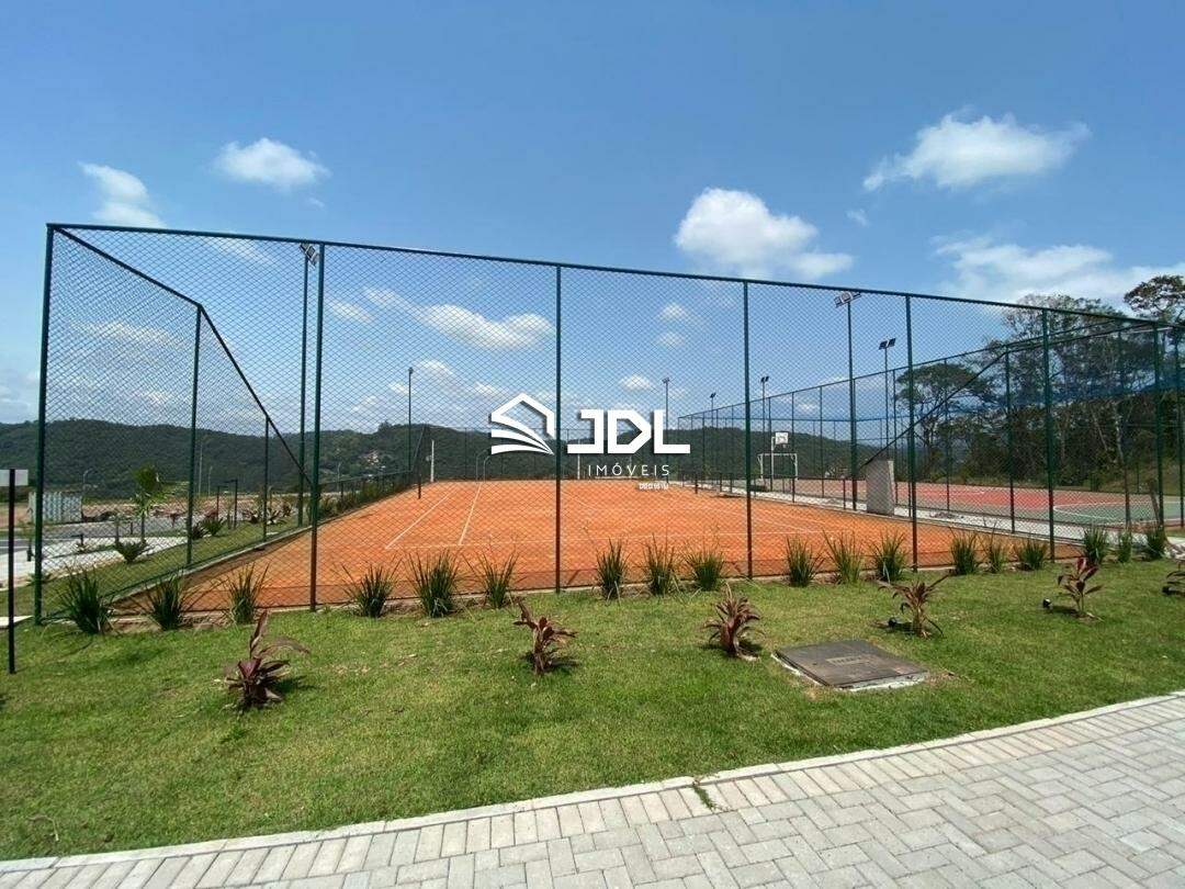 Terreno à venda no bairro Ponta Aguda: 