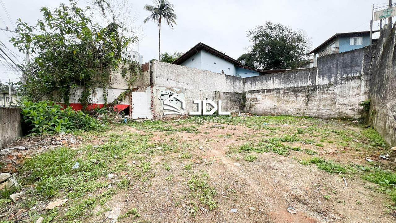 Terreno à venda no bairro Ponta Aguda: 