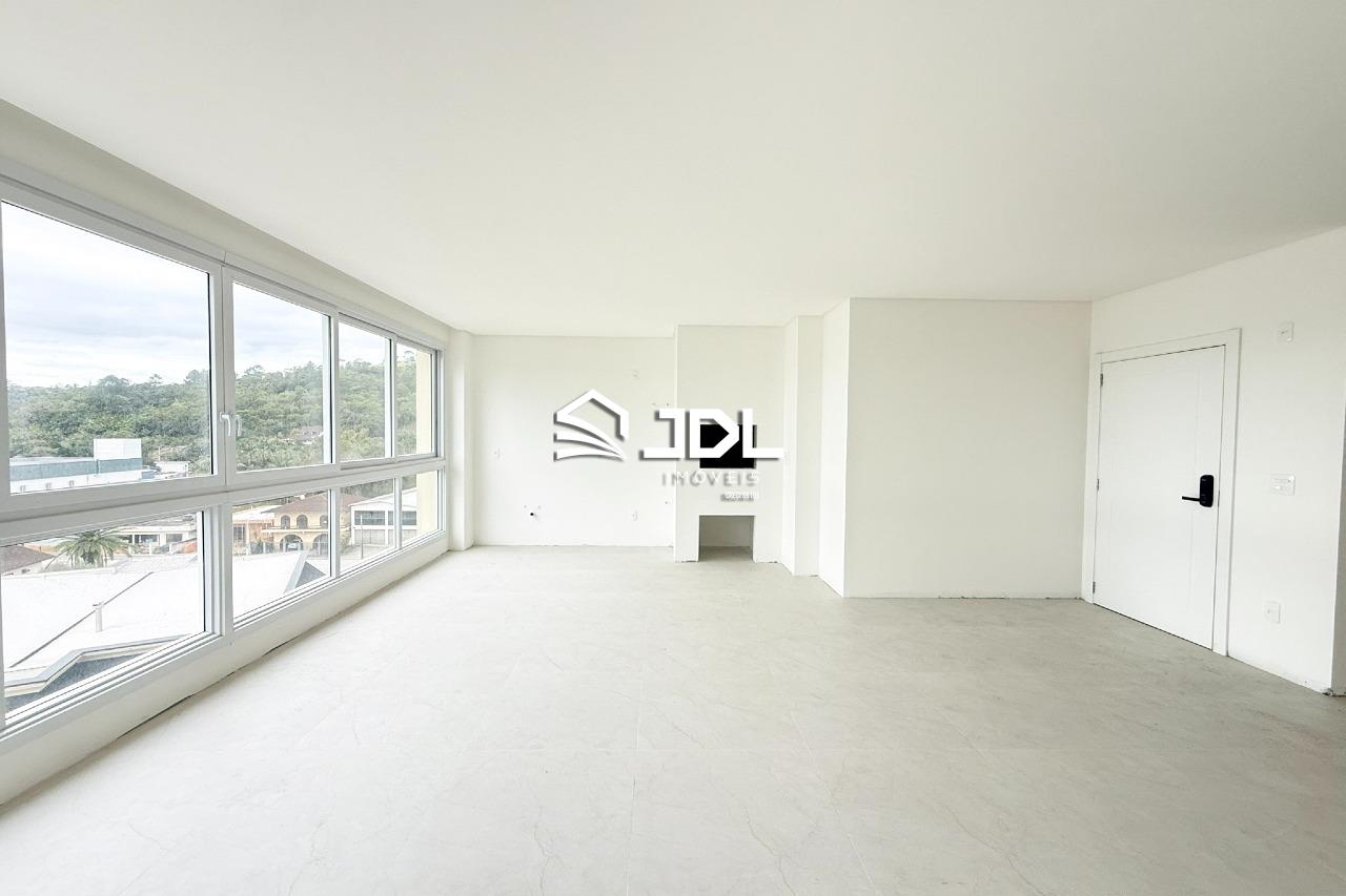 Apartamento à venda no bairro Coloninha: