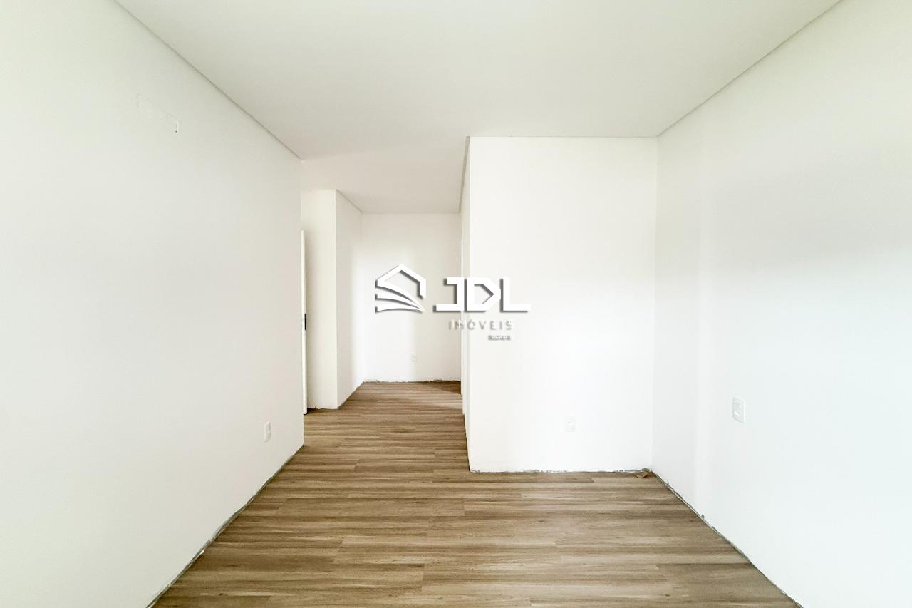 Apartamento à venda no bairro Coloninha: