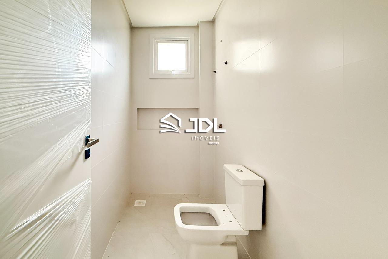 Apartamento à venda no bairro Coloninha: