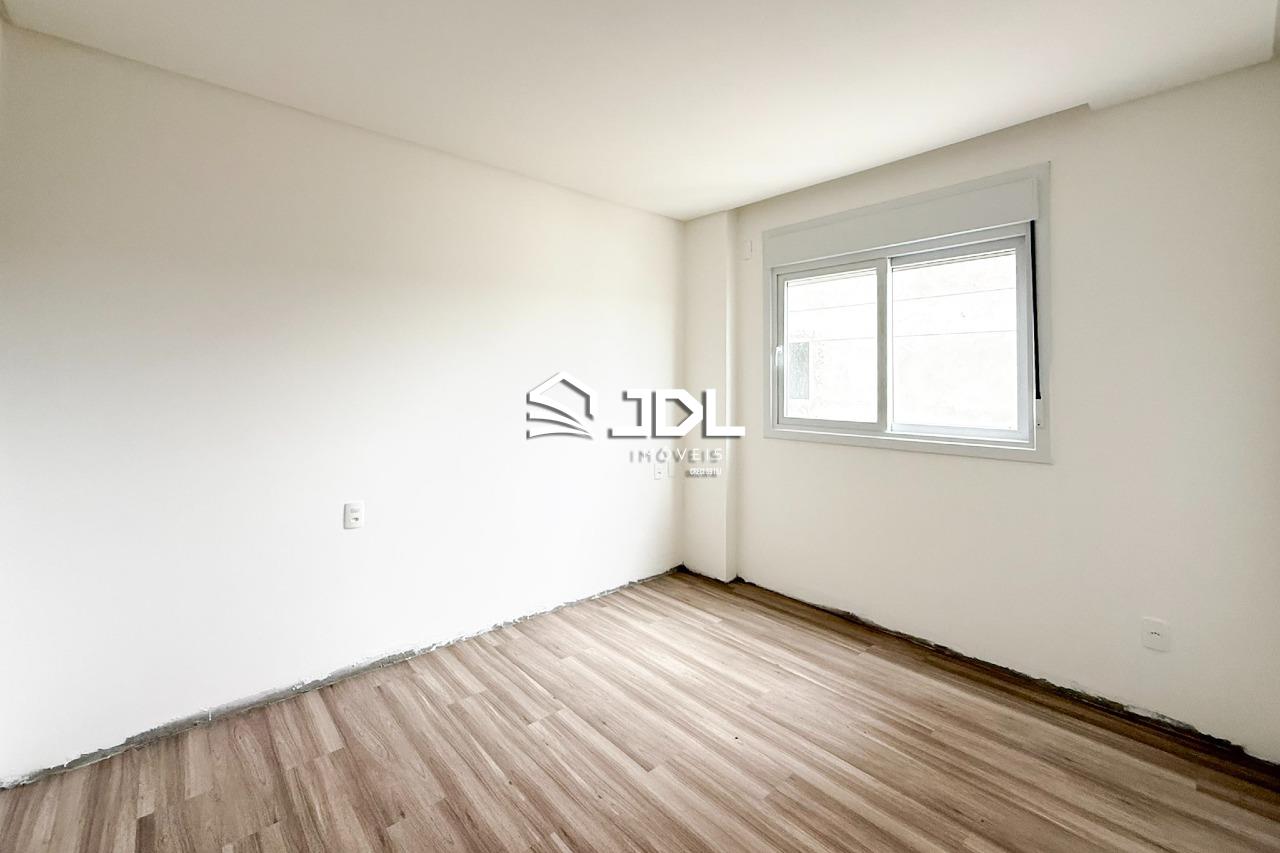 Apartamento à venda no bairro Coloninha: