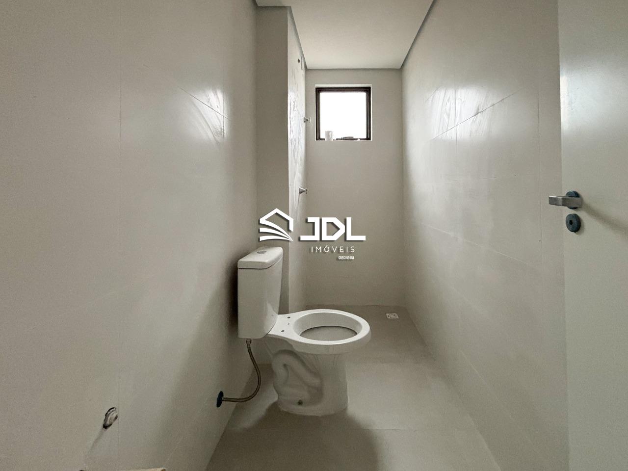 Apartamento à venda no bairro Velha: 