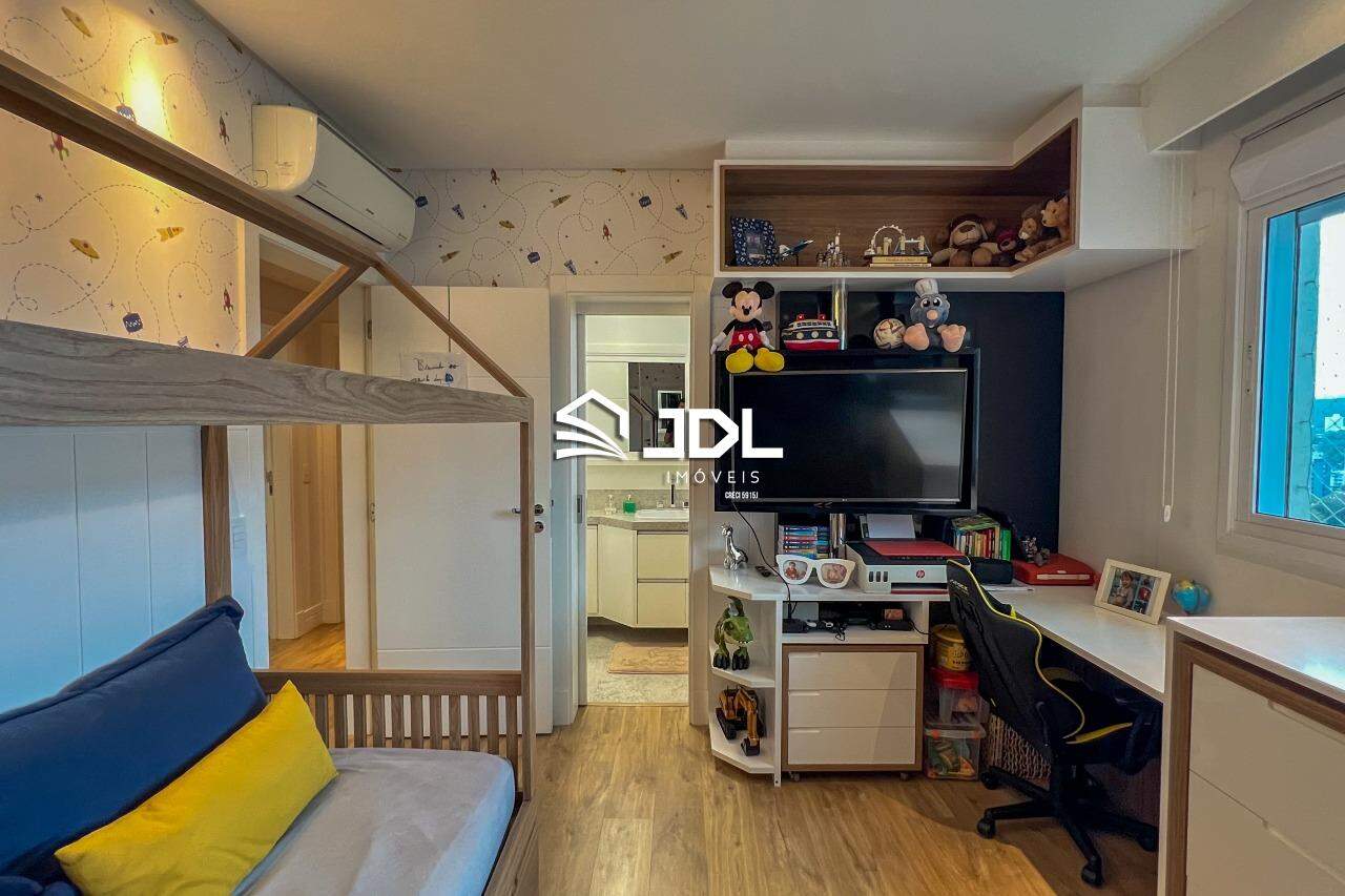 Apartamento à venda no bairro Victor Konder: 