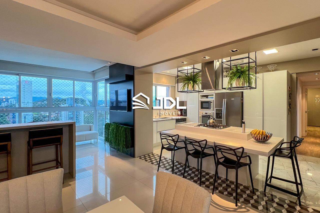 Apartamento à venda no bairro Victor Konder: 