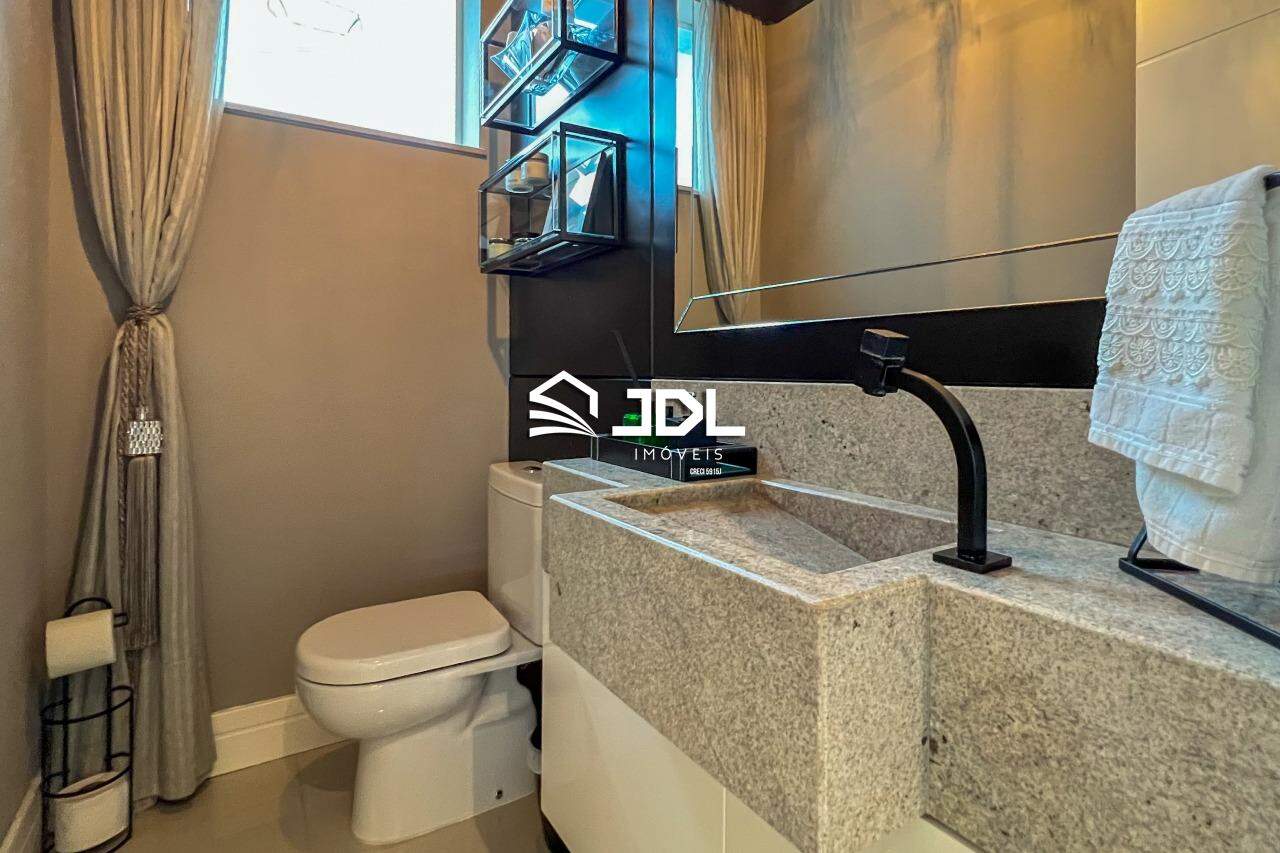 Apartamento à venda no bairro Victor Konder: 